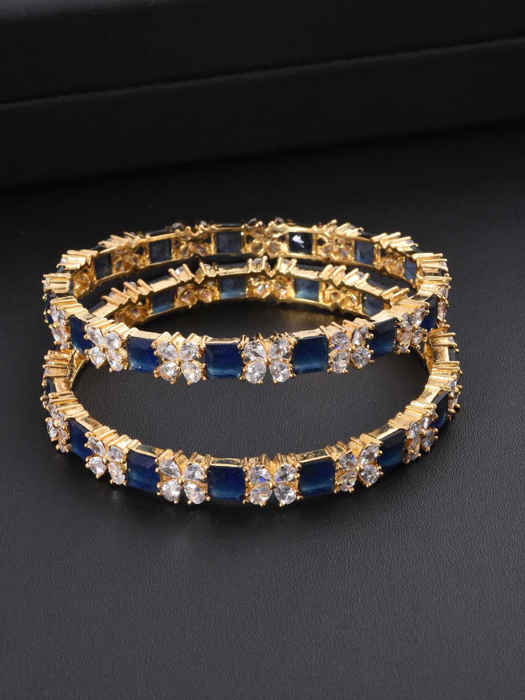 Contemporary Modern Kada Bangle