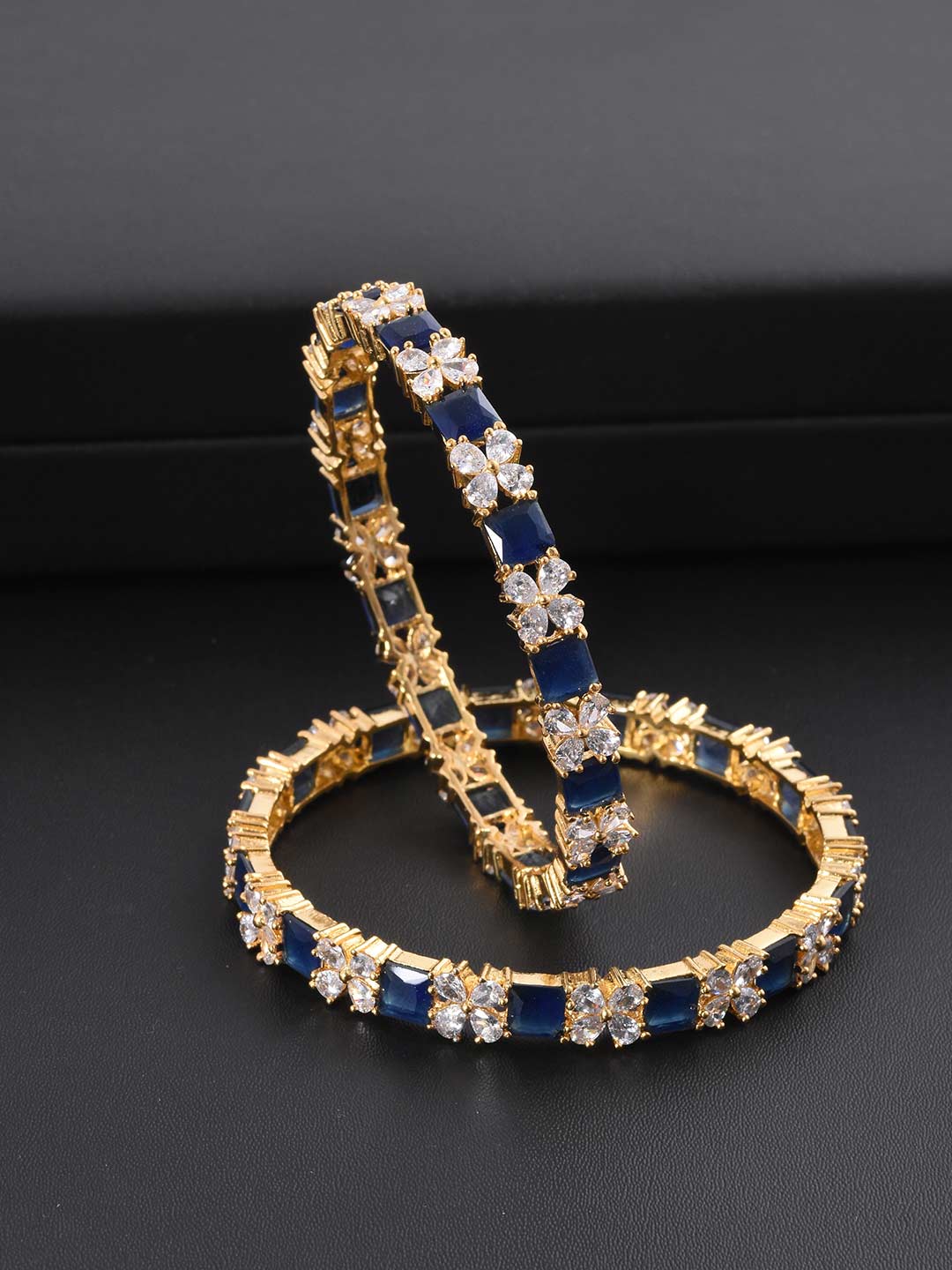 Contemporary Modern Kada Bangle