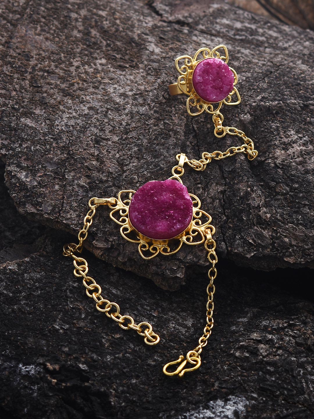 Filigree Designer Drusies Hathphool