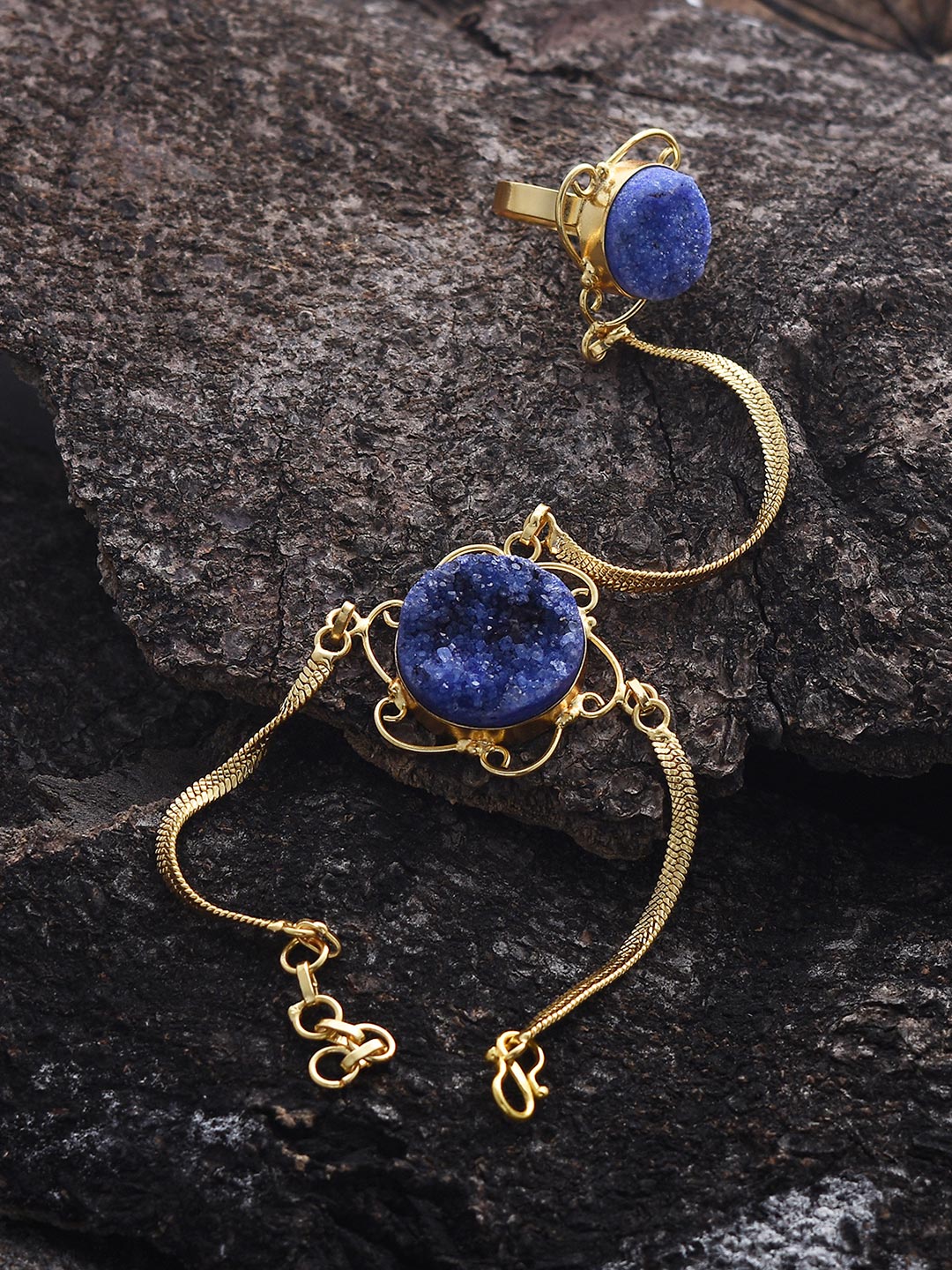 Blue Round Drusies Hathphool