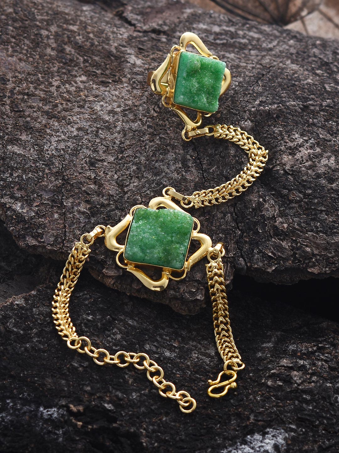 Bold Green Drusies Hathphool