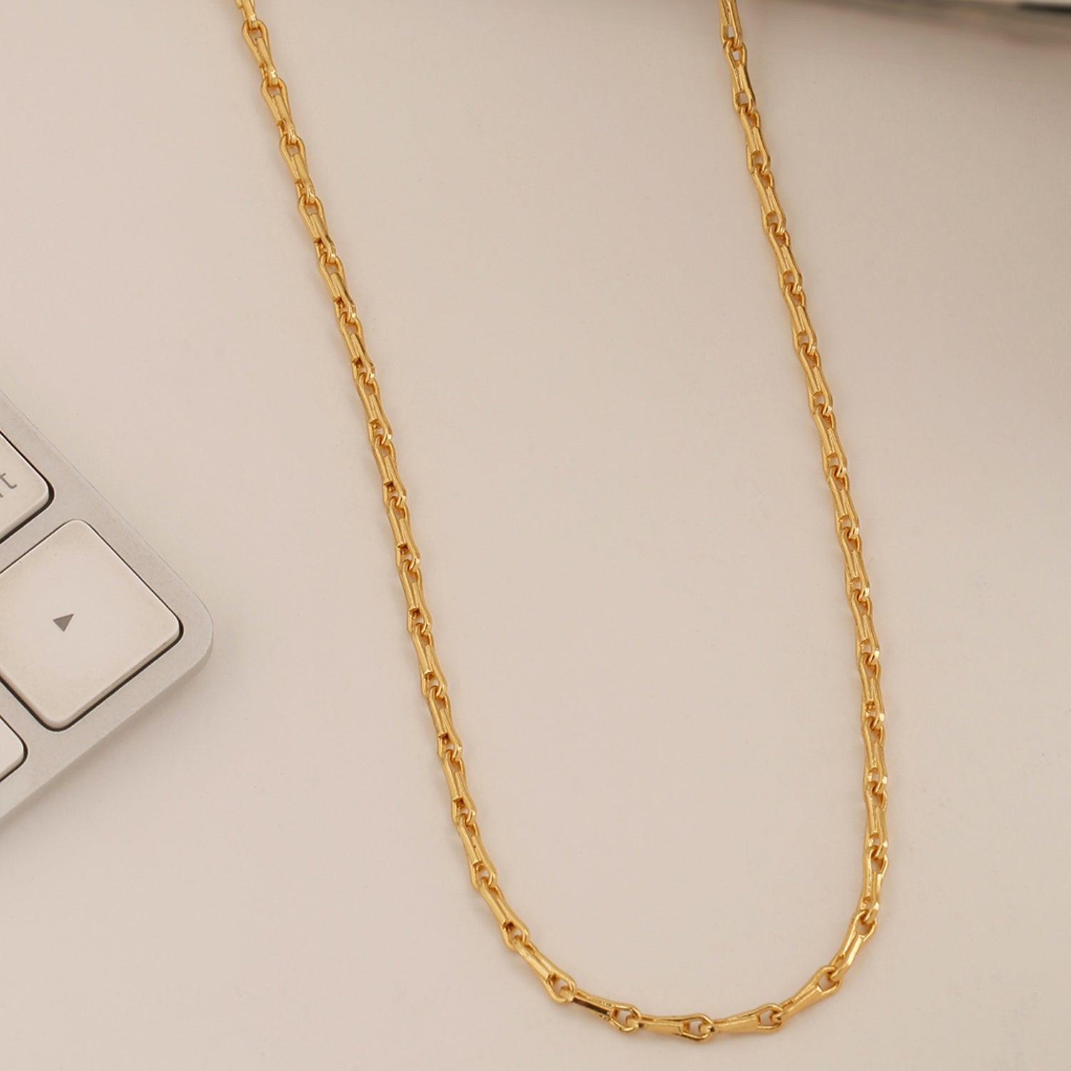 Contemporary Modern Link Mens Chain