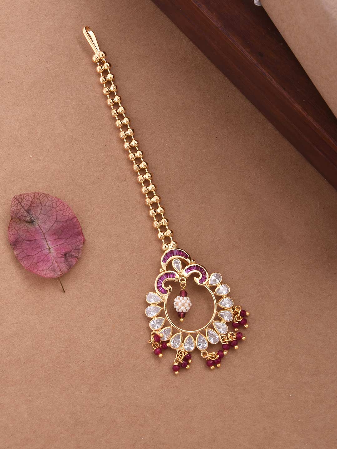 Traditional Modern Maang Tikka