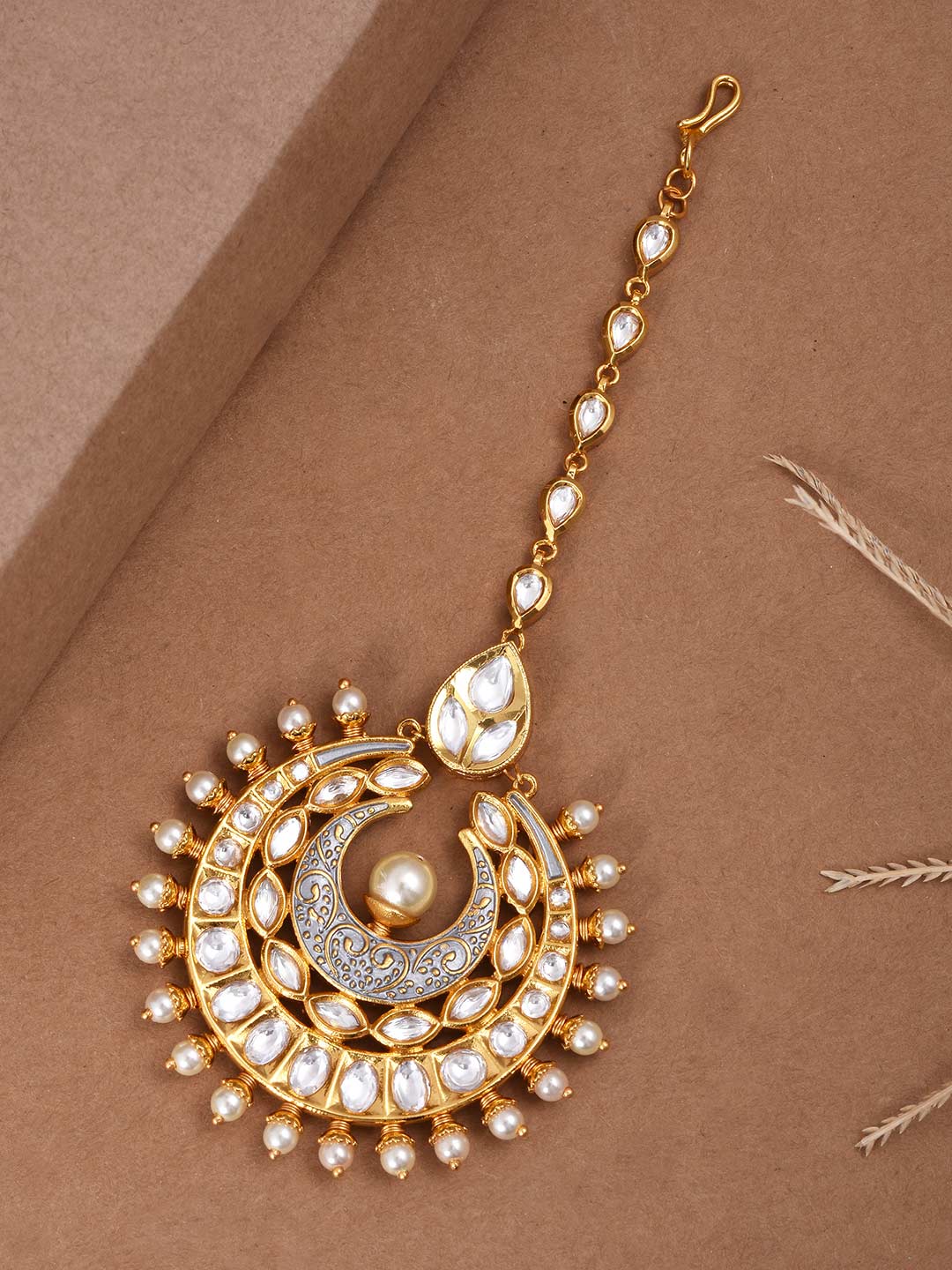 Traditional Enamelled Tikka Maang Tikka