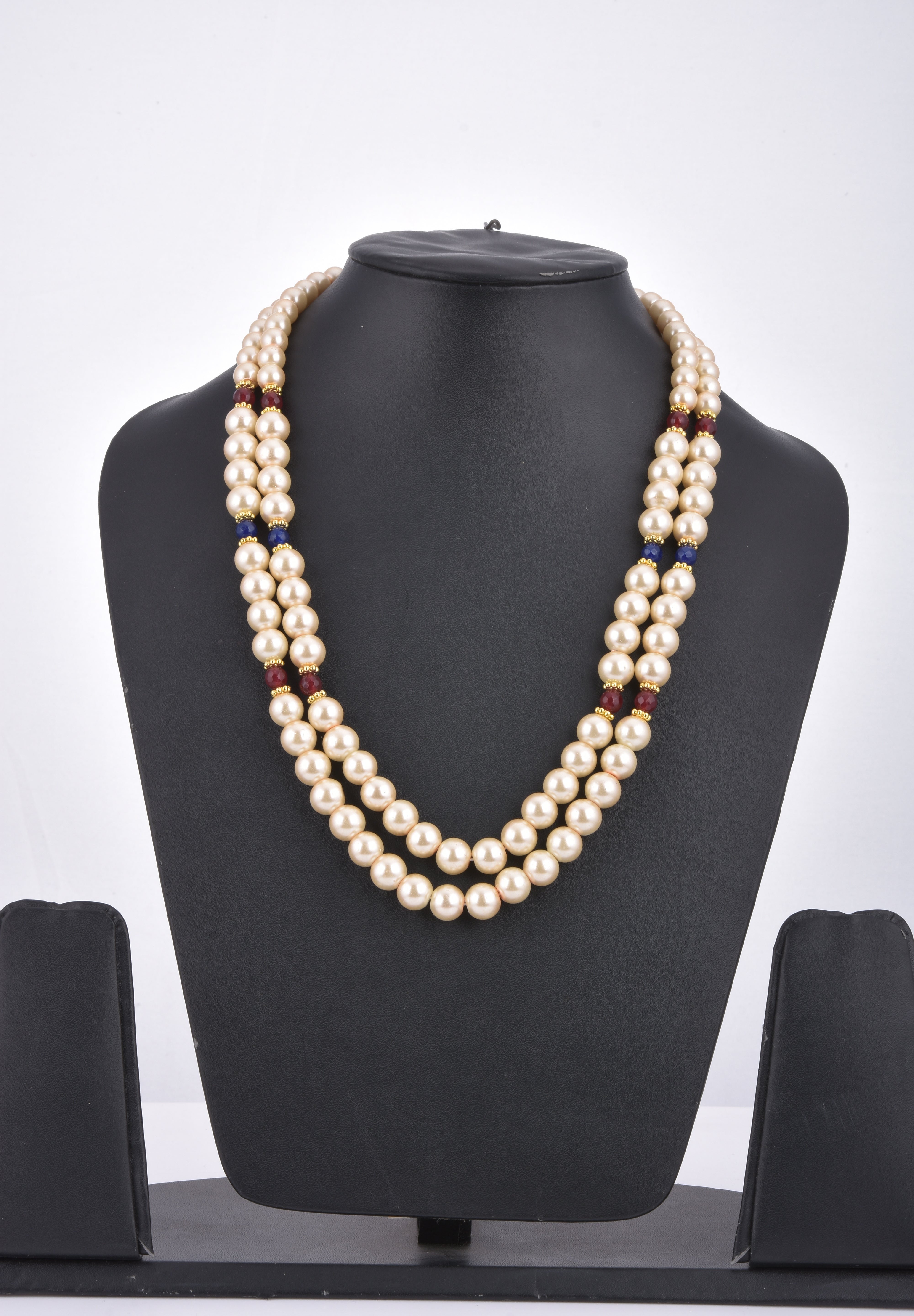 Golden Pearls and Red Stones Beaded Necklace
