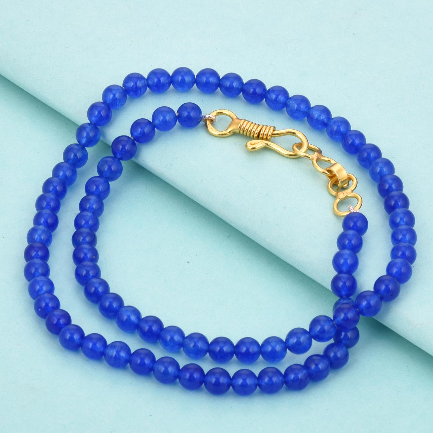 Single Stranded Classic Blue Beaded Necklace
