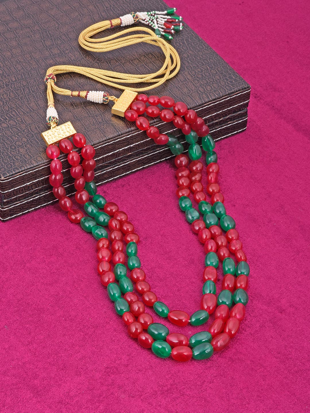 Classic Panna Manak Necklace