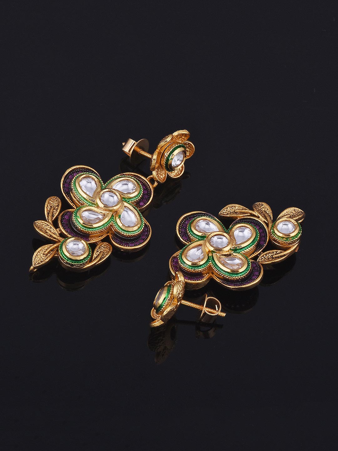 Traditional Floral Golden Colored Stones and Kundan Necklace Set