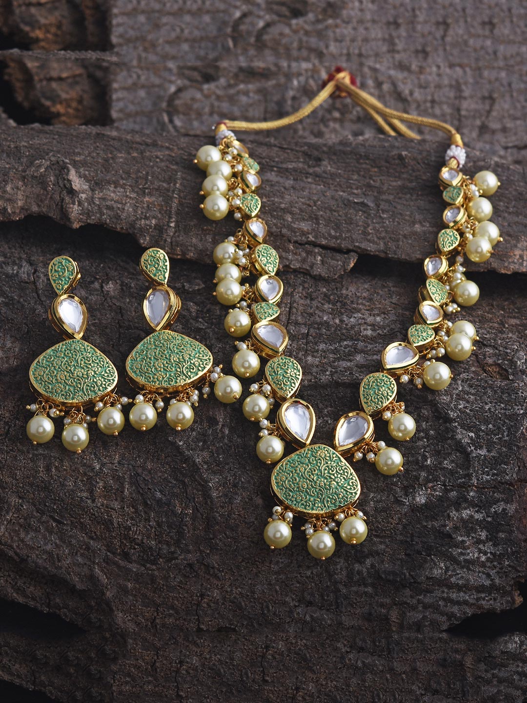 Green Enamelled Pearls Kundan Polki Necklace Set