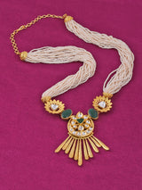 Floral Designer Pearls Necklace Set