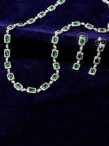 Green Colored Stones Single Stranded Necklace Set
