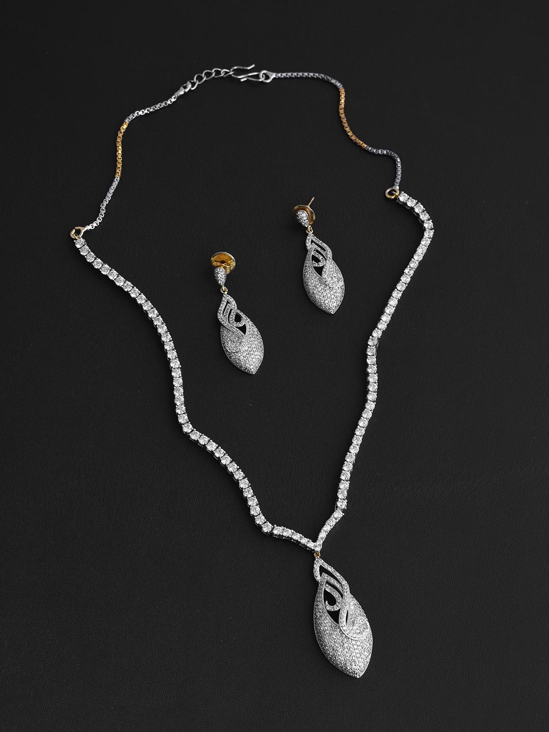 Two Toned American Diamonds Modern necklace Set