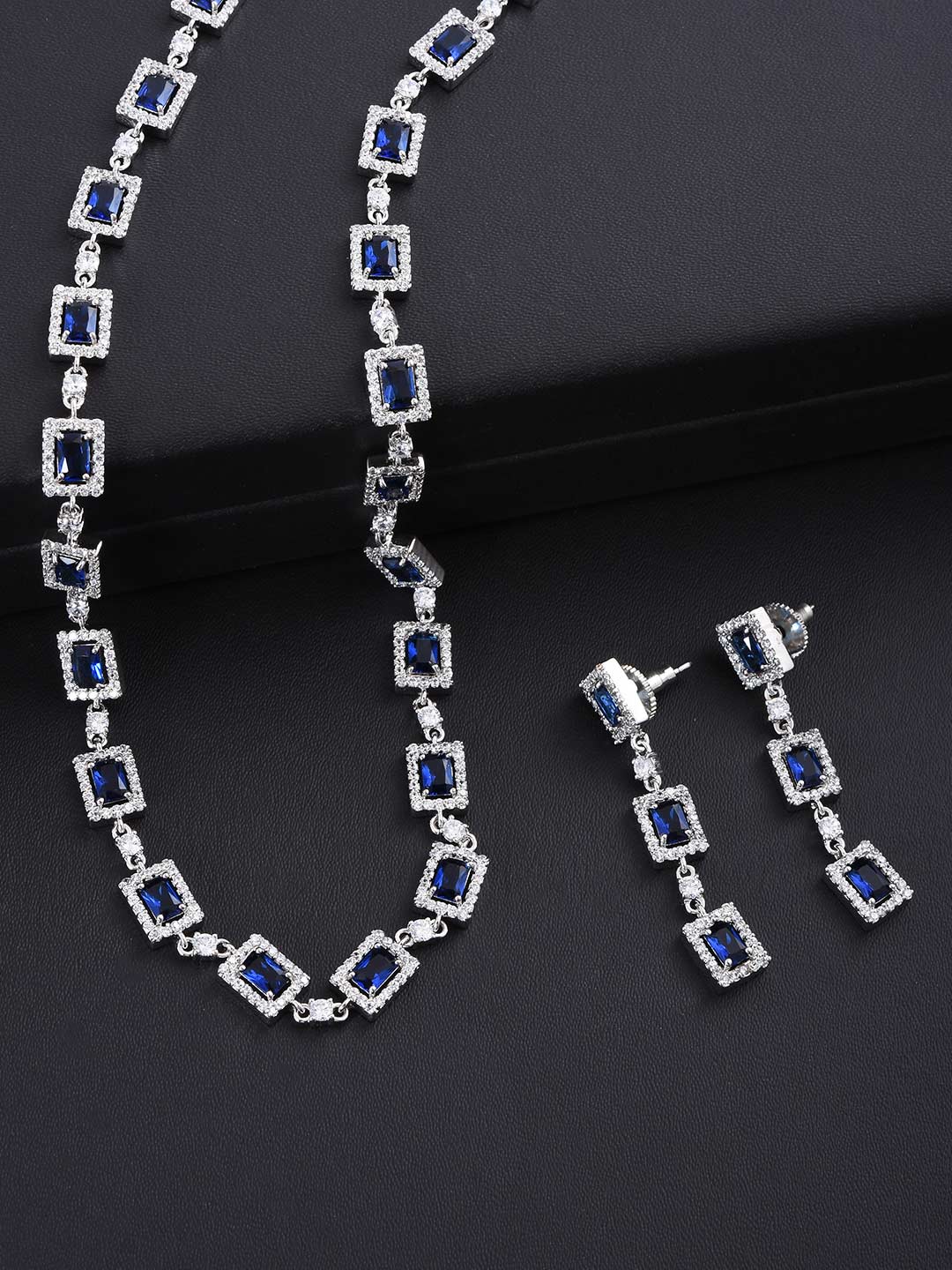 Contemporary Modern Designer Necklace Set