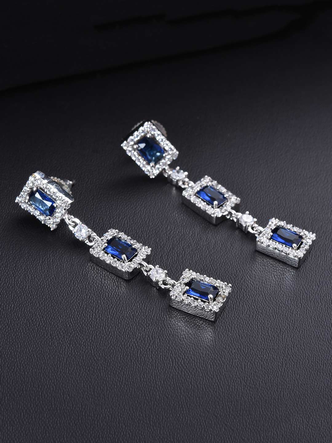 Contemporary Modern Designer Necklace Set