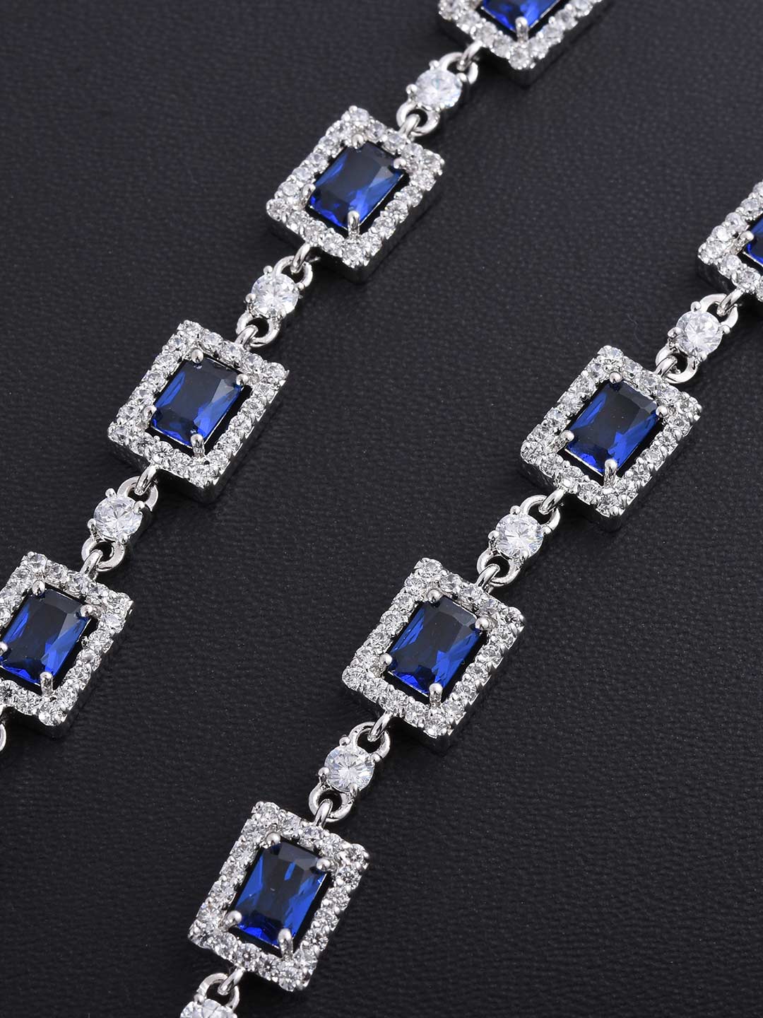 Contemporary Modern Designer Necklace Set