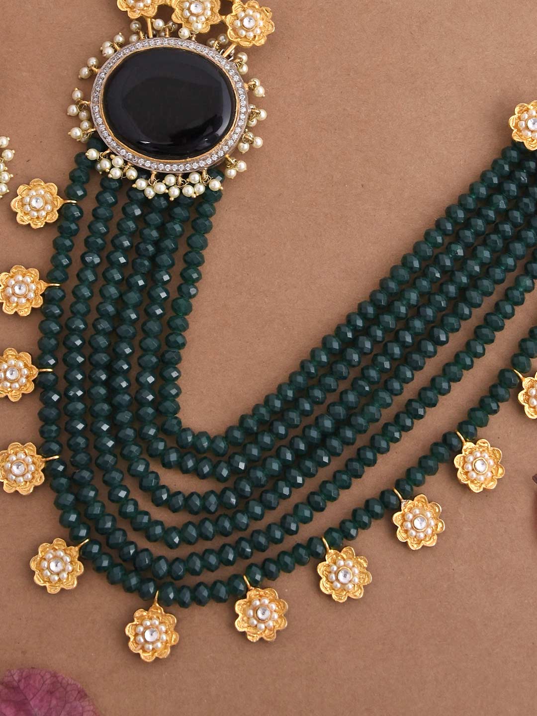 Floral Modern Traditional Necklace Set