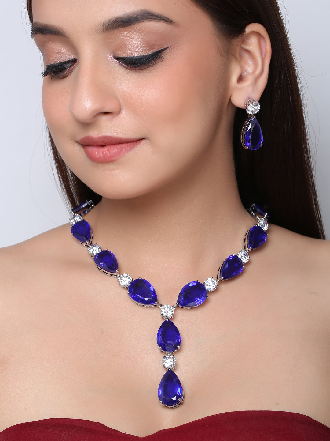 Contemporary Colored Stone Designer Necklace Set