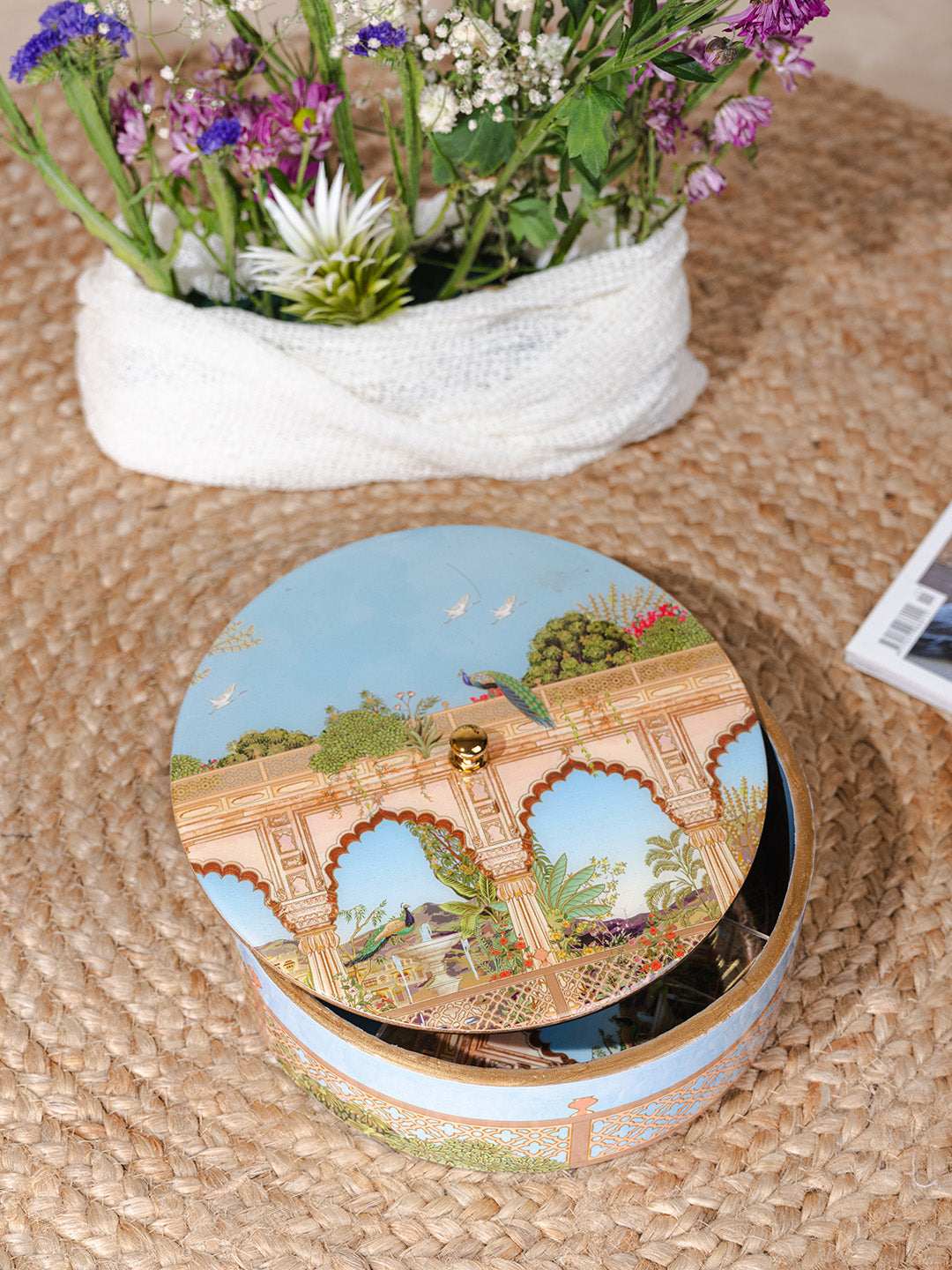 Jharoka Door Round Box With Acrylic