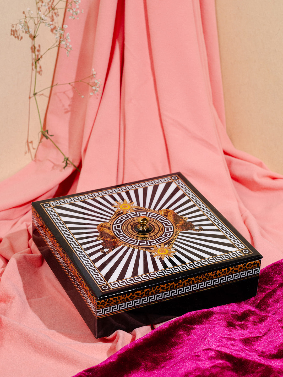 Panther Printed Square Box With Acrylic(8*8)