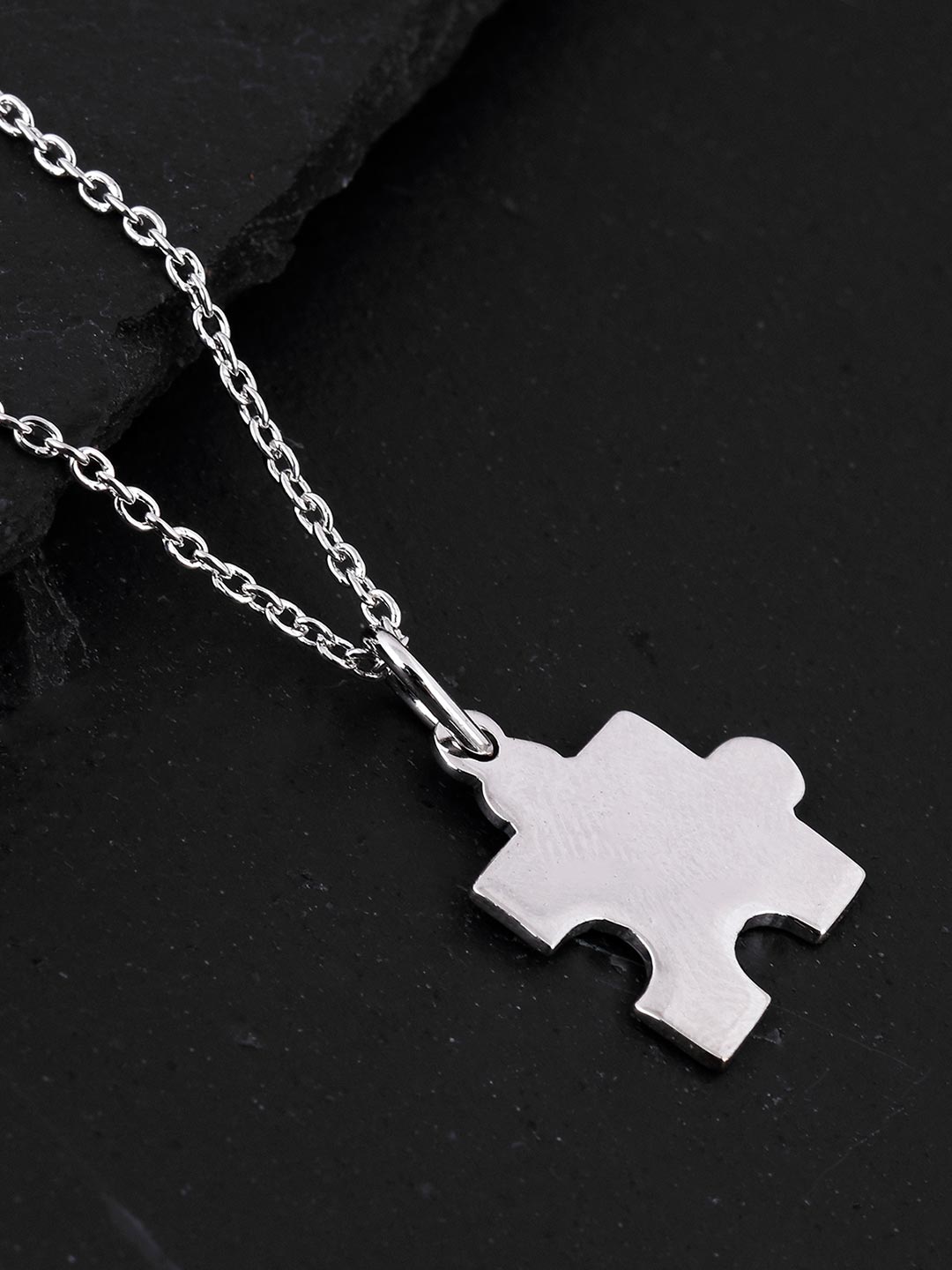 18 K Gold Plated Maze Pendant