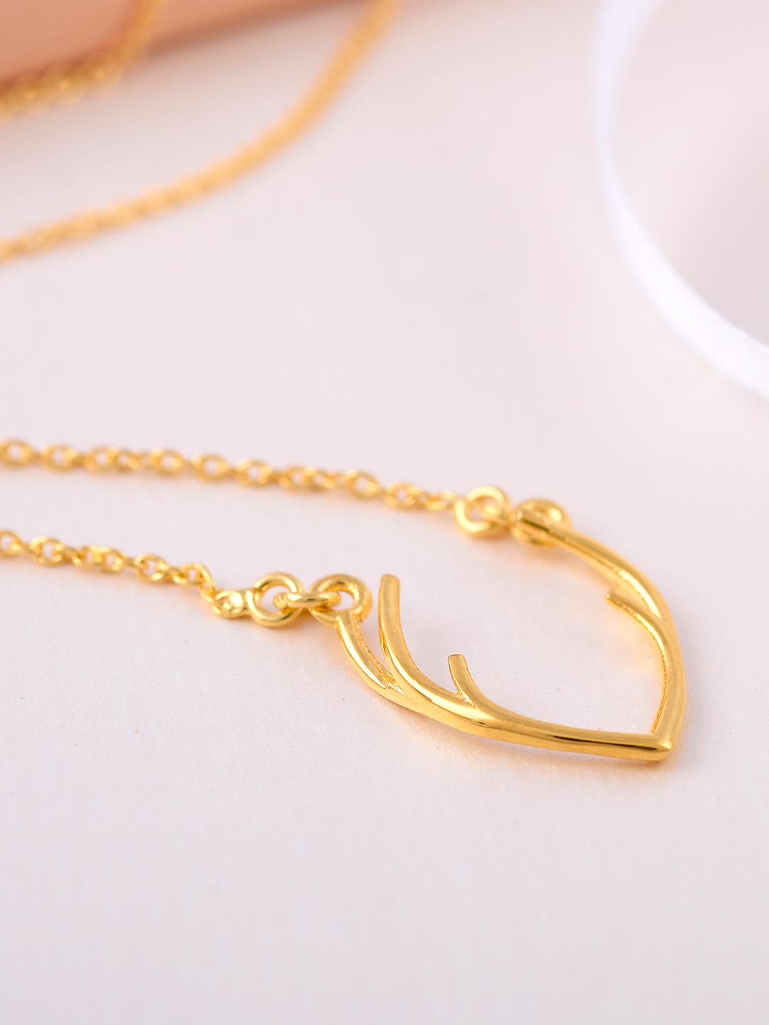 18 K Gold Plated Reindeer Origami Pendant