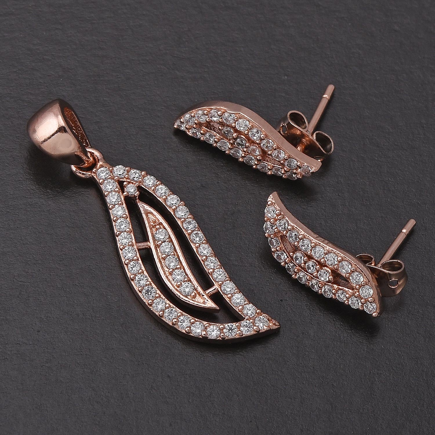 Sleek Wavy Designer Rose Gold Plated Pendant Set