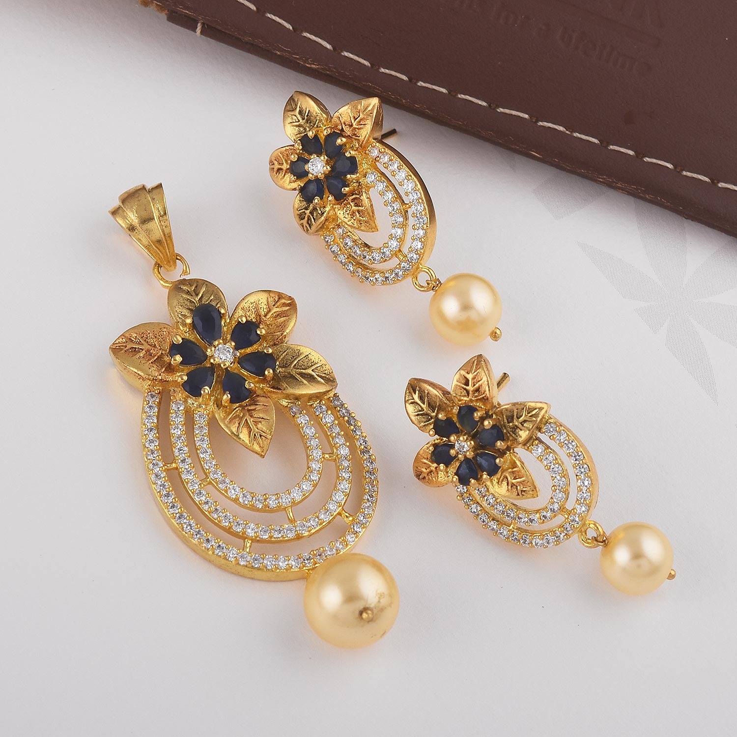 Floral Antique Designer Colored Stone Pendant Set