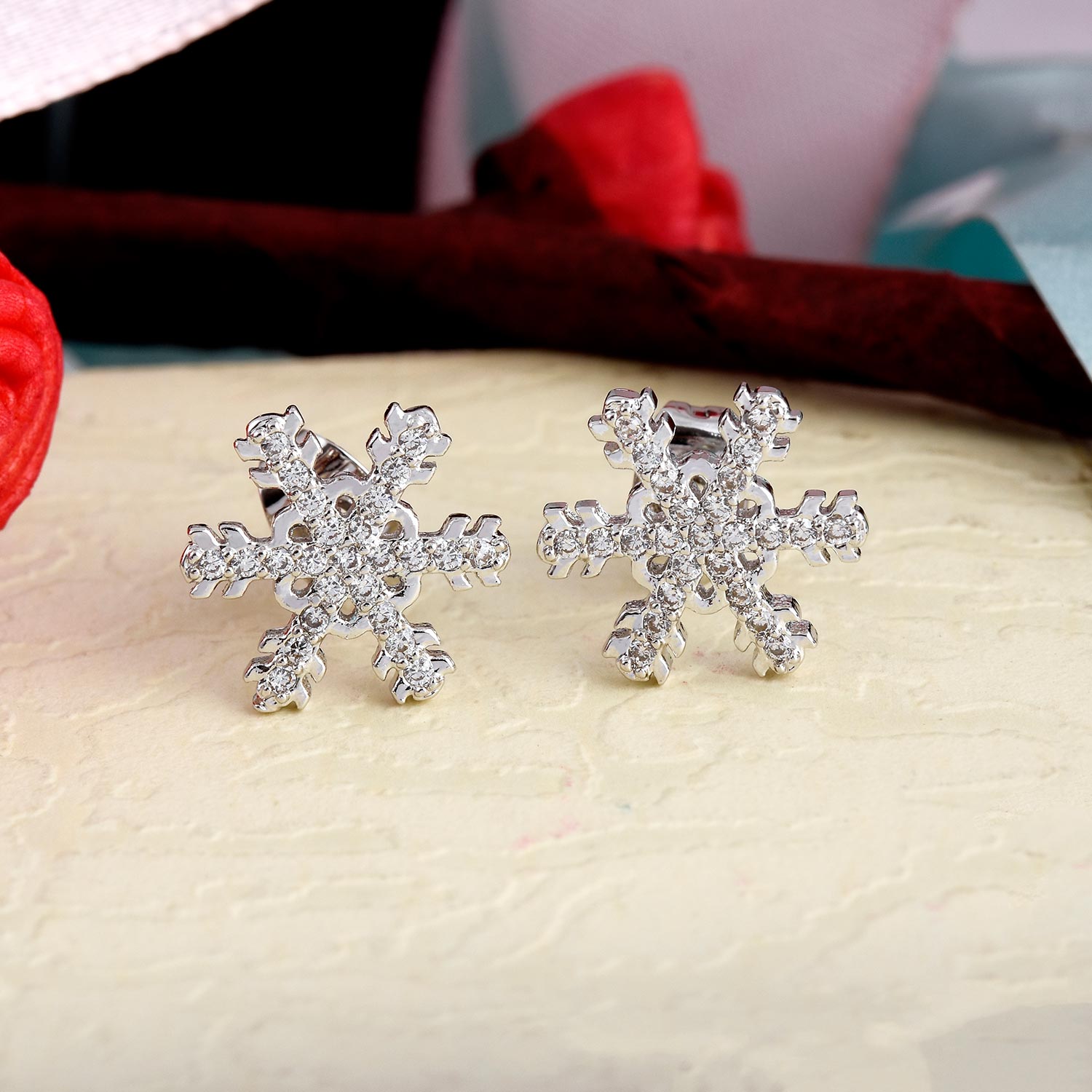 Snowflake Pendant Set