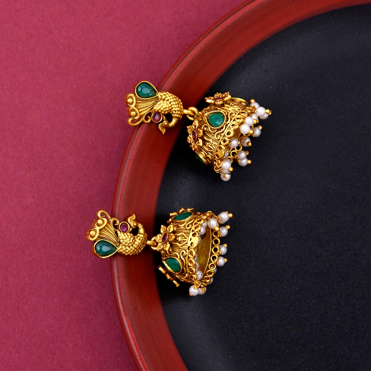 Balaji Gold Plated Pendant Set