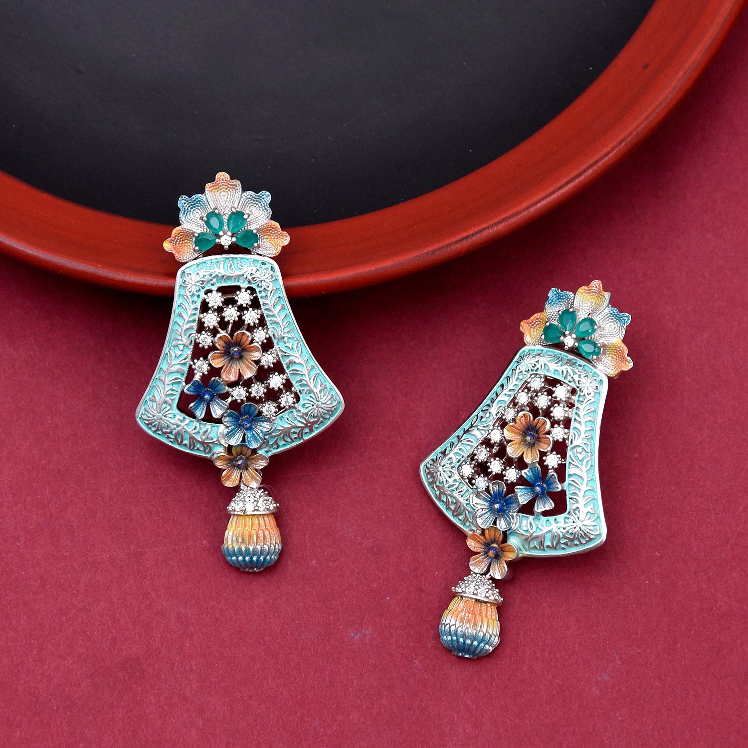 Designer Enamelled Floral Pendant Set