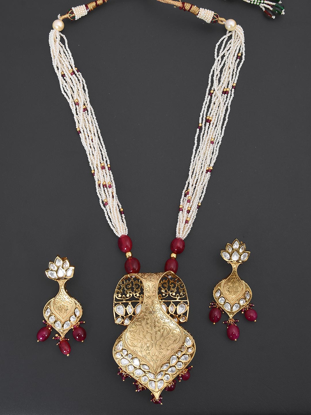 Traditional Kundan Meena Designer Pendant Set