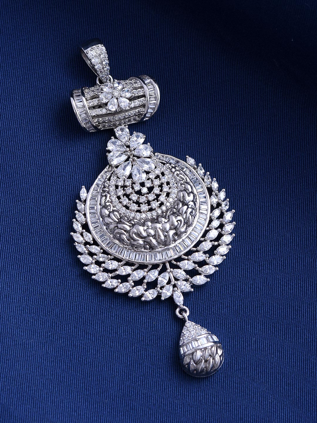 Contemporary Modern Designer Pendant Set