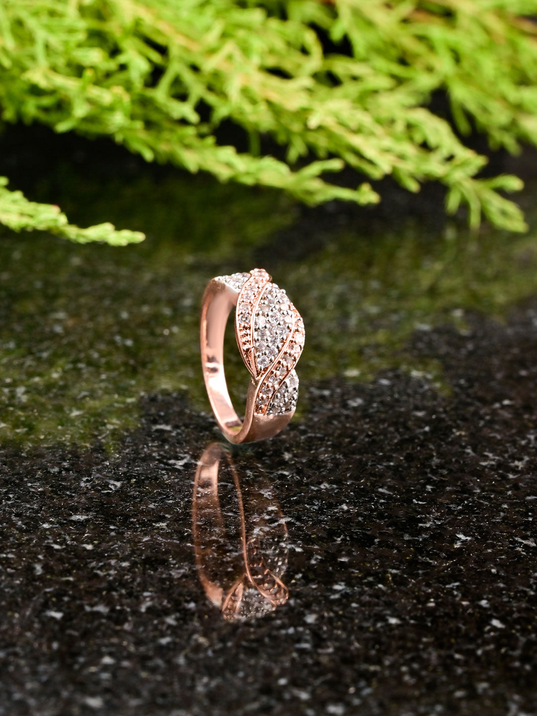 Contemporary International Diamonds Casual Ring