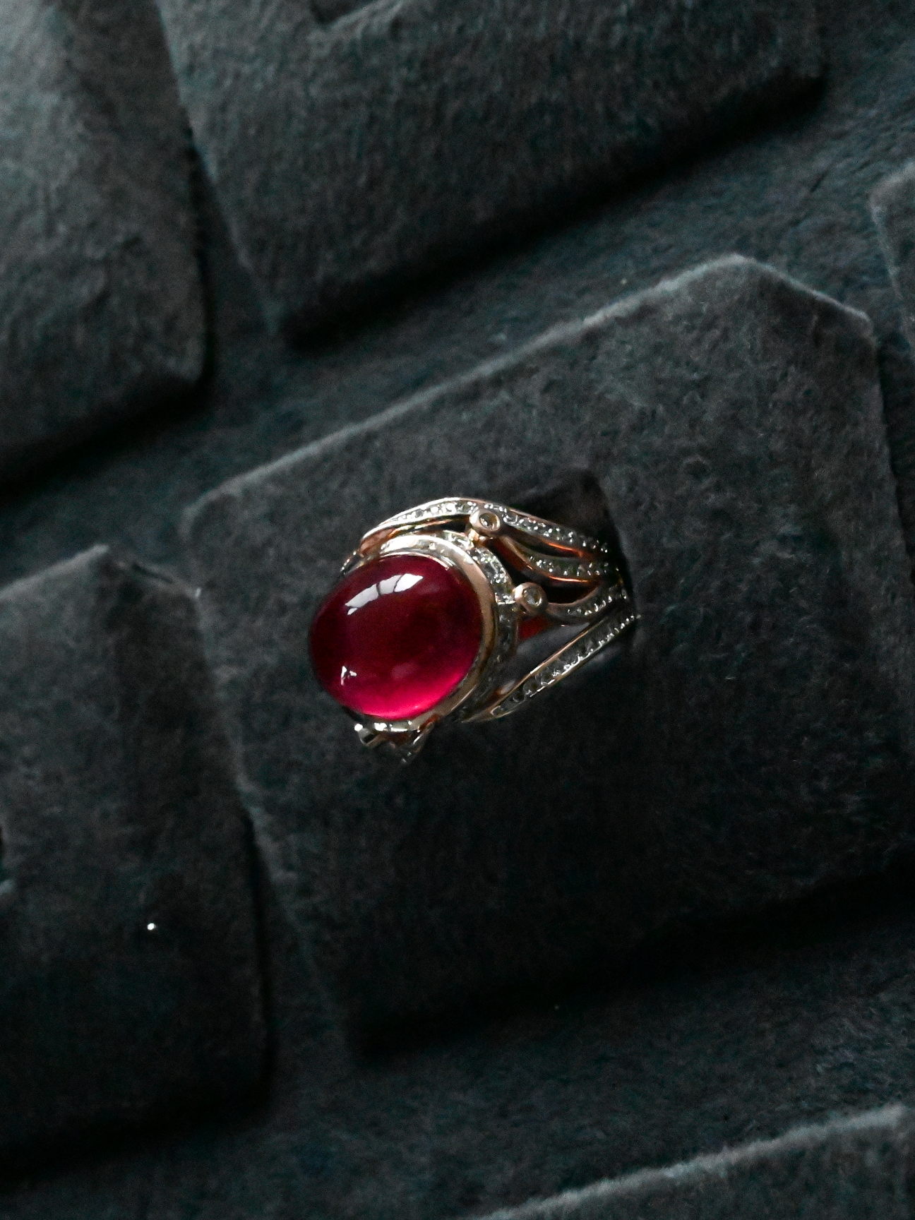 Contemporary Colored Stone Cocktail Ring