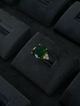 Contemporary Colored Stone Cocktail Ring