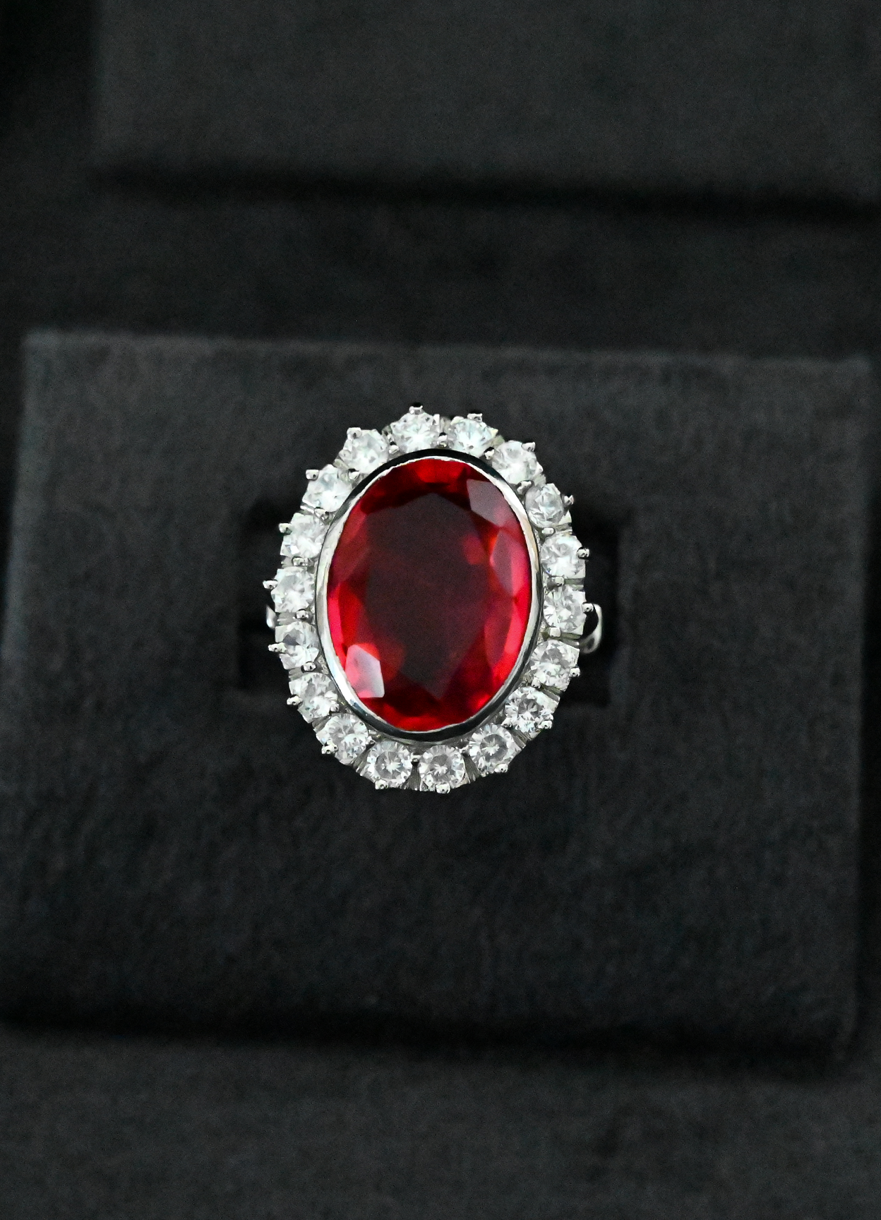 Contemporary Colored Stone Cocktail Ring