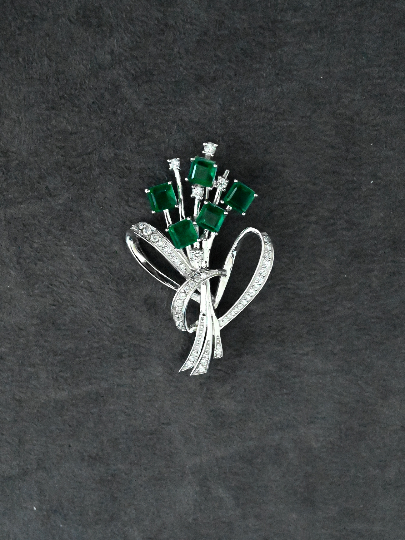 Floral Designer Green Colored Stone Sterling Silver Female Brooch