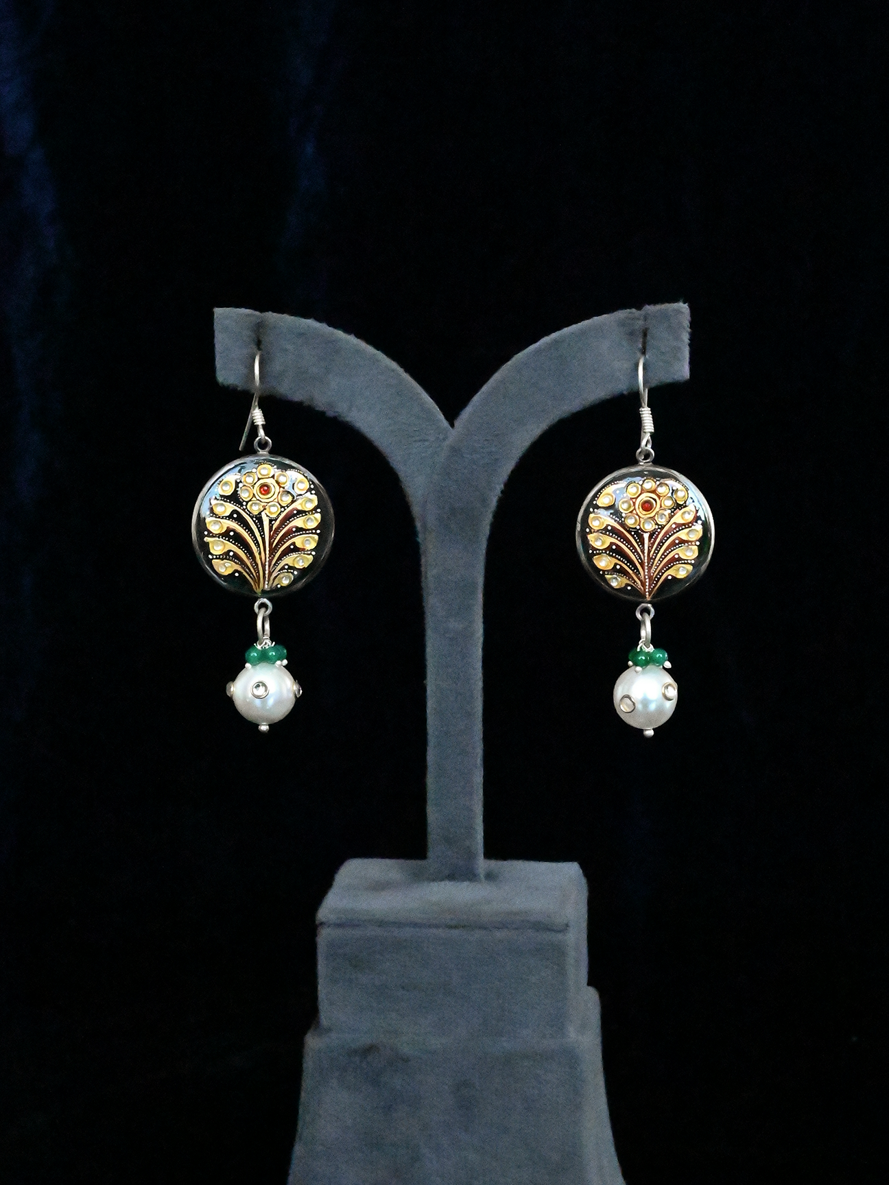 Artistry Handcrafted Dangler Earring