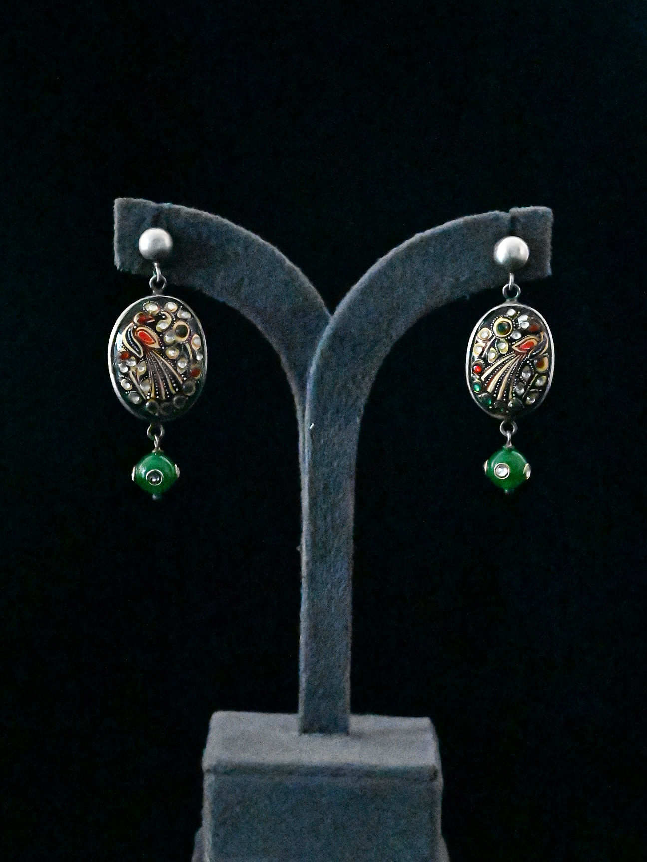 Artistry Handcrafted Dangler Earring