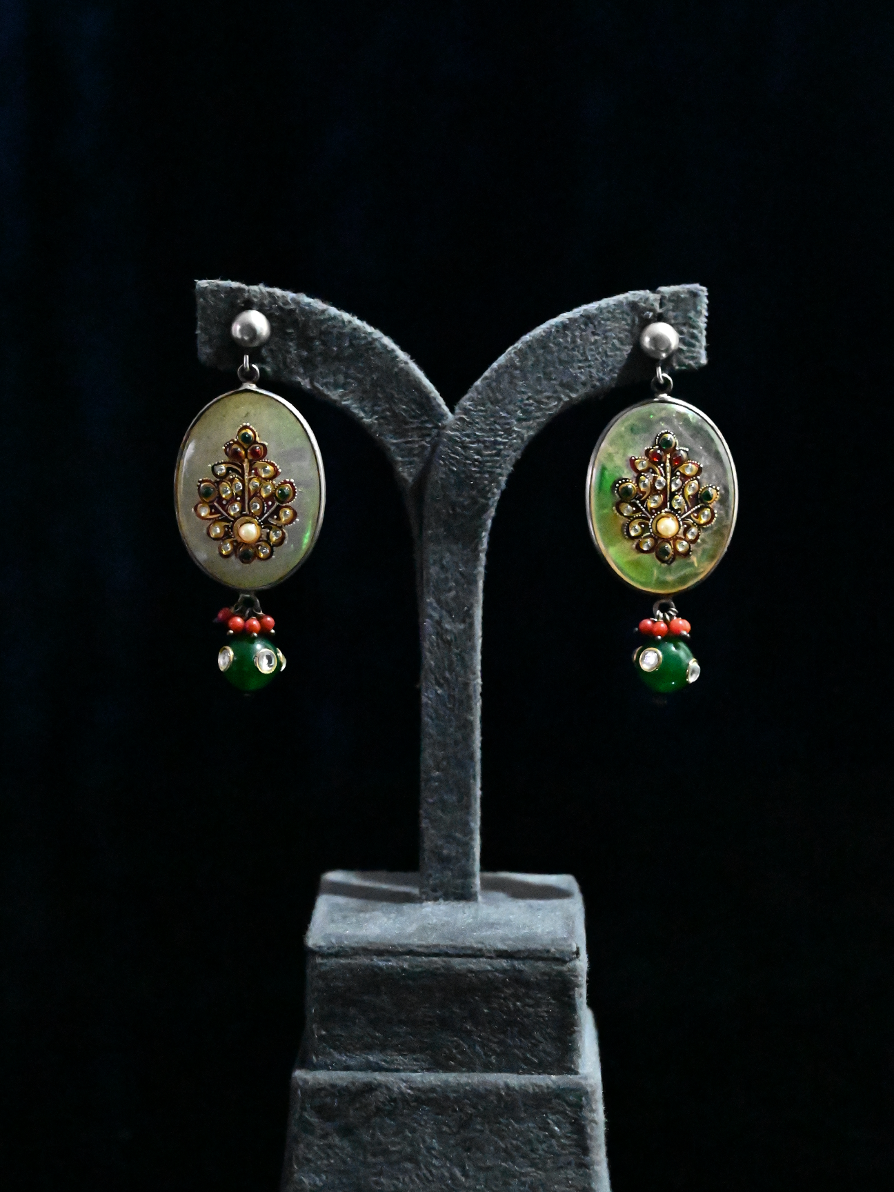 Artistry Handcrafted Dangler Earring