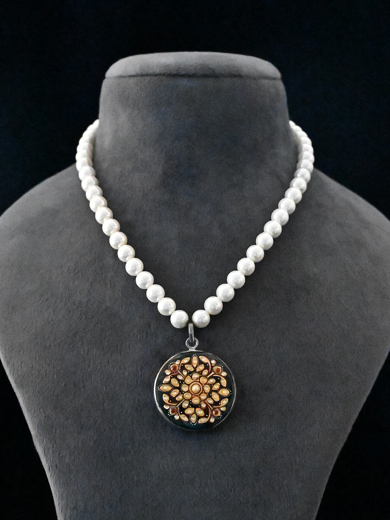 Artistry Handcrafted Traditional Necklace