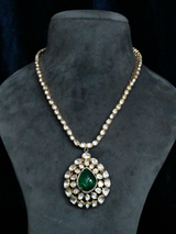 Classic Kundan Polki Carving Emerald Gold Plated Sterling Silver Necklace