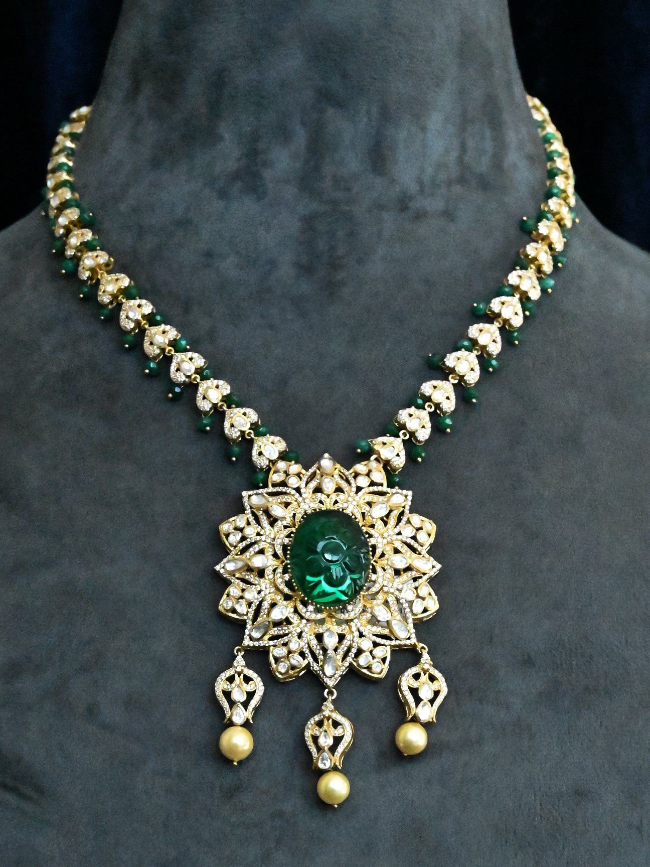Floral Carving Emerald Gold Plated Sterling Silver Kundan Necklace