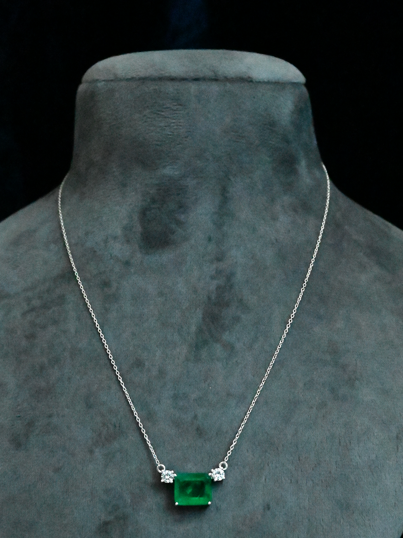 Classic Emerald Sterling Silver Chain Necklace