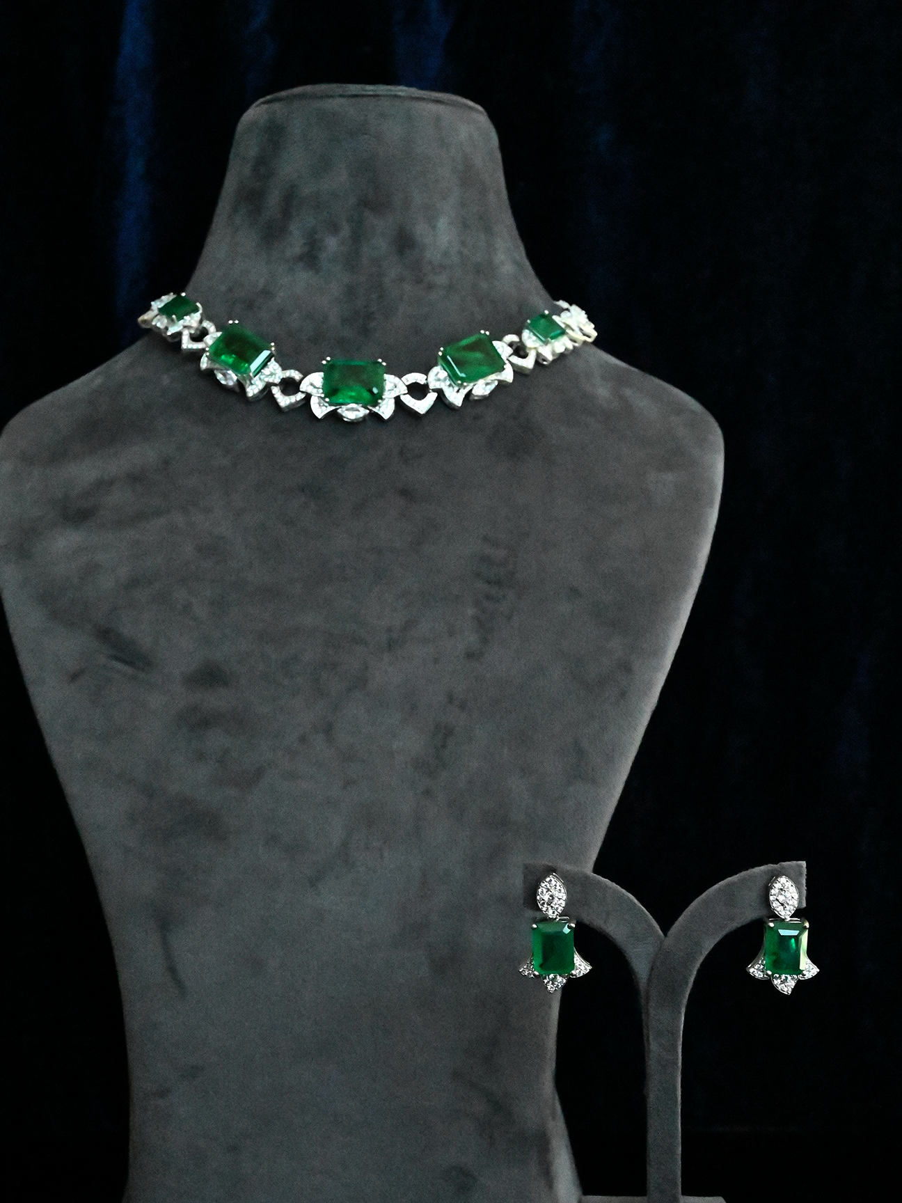 Green Stone Studded Exclusive Designer Silver Necklace Set