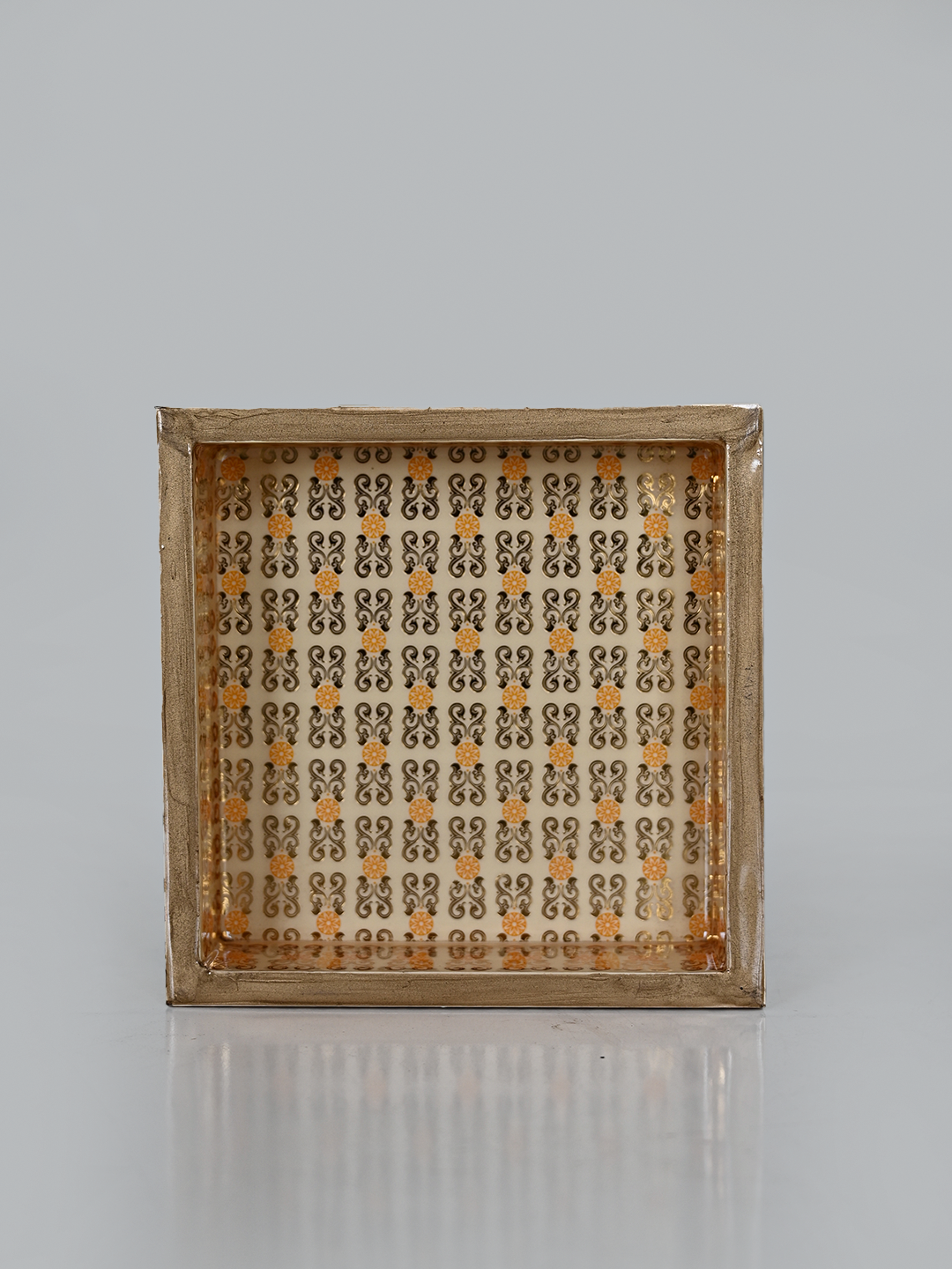 Off White Paisley Block Printed (7*5x7*5)Tray