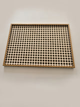 18X25X1 Tray Black & White