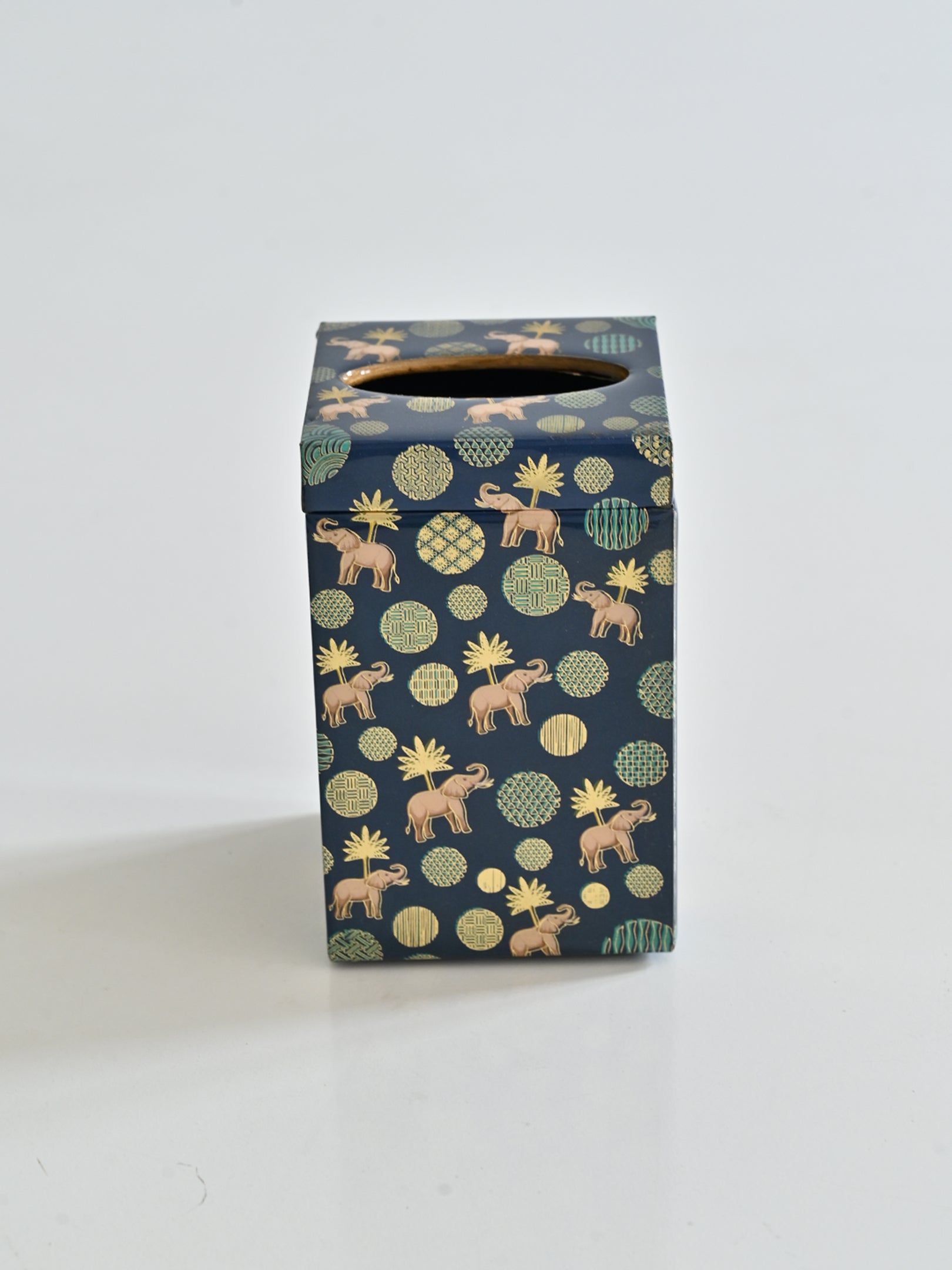 Blue Elephant Printed Tissue Holder 8 Magnet