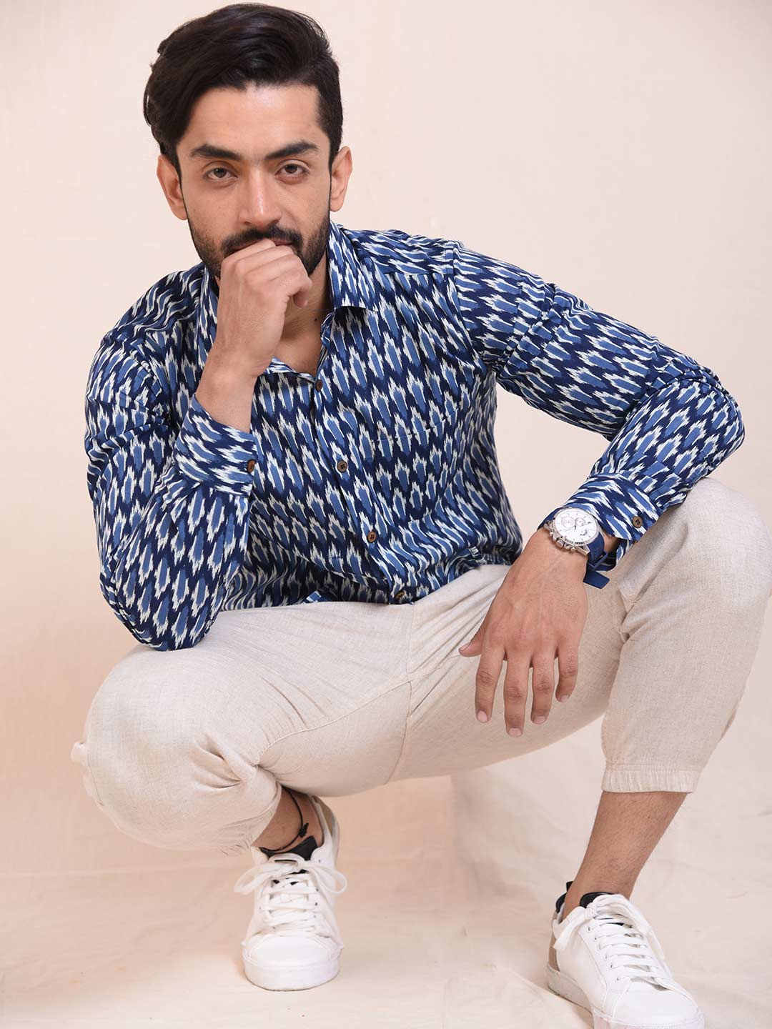 White and Blue Ikat Design Slim Fit Men Shirt