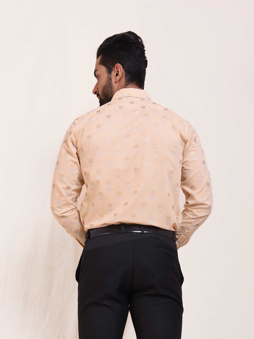 Just Peach Floral Print Slim Fit Men Shirt